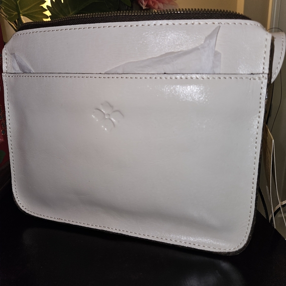 Patricia Naah Elegant White Embossed Bag Set Crossbody With Change Purse - Picture 12 of 13